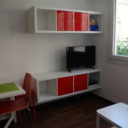 Апартаменти La Reine Astrid